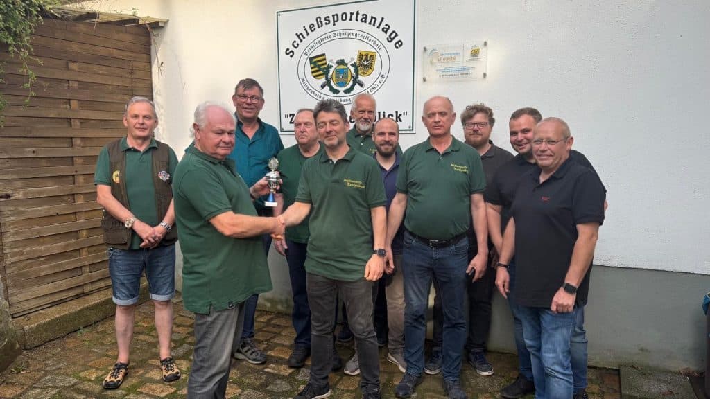 Mitglieder der 6. Kompanie beim Kompaniekönigssschießen 2025